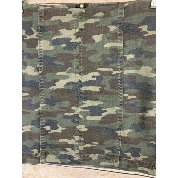 FREE PEOPLE Womens Size 0 Modern Femme Camo Print - Picture 3 of 10